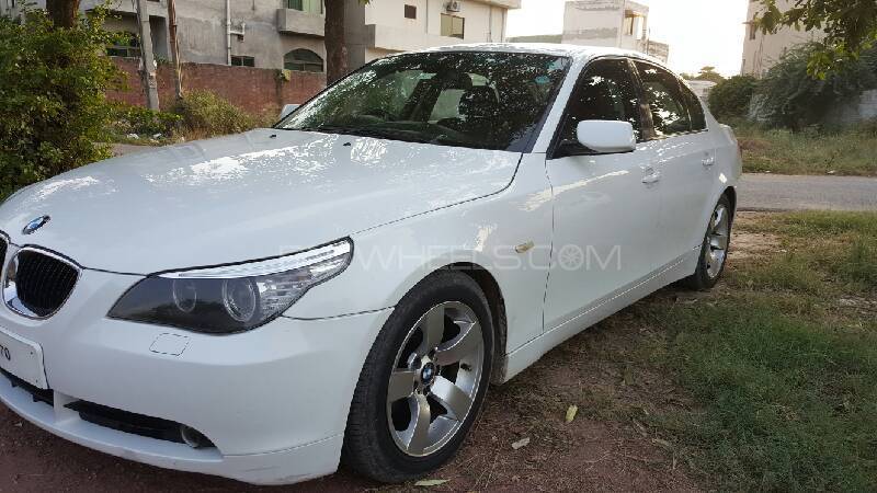 BMW 5 Series 2004 for Sale in Lahore Image-1