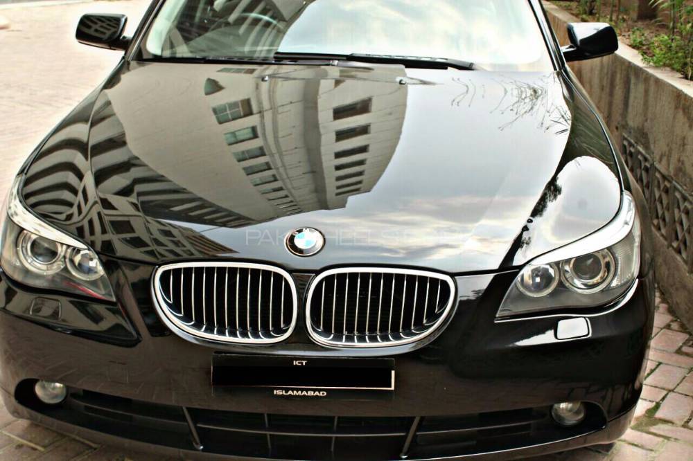 BMW 5 Series 2005 for Sale in Sialkot Image-1