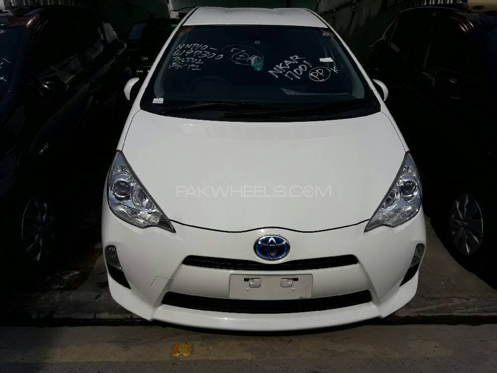 Toyota Aqua 2013 for Sale in Lahore Image-1