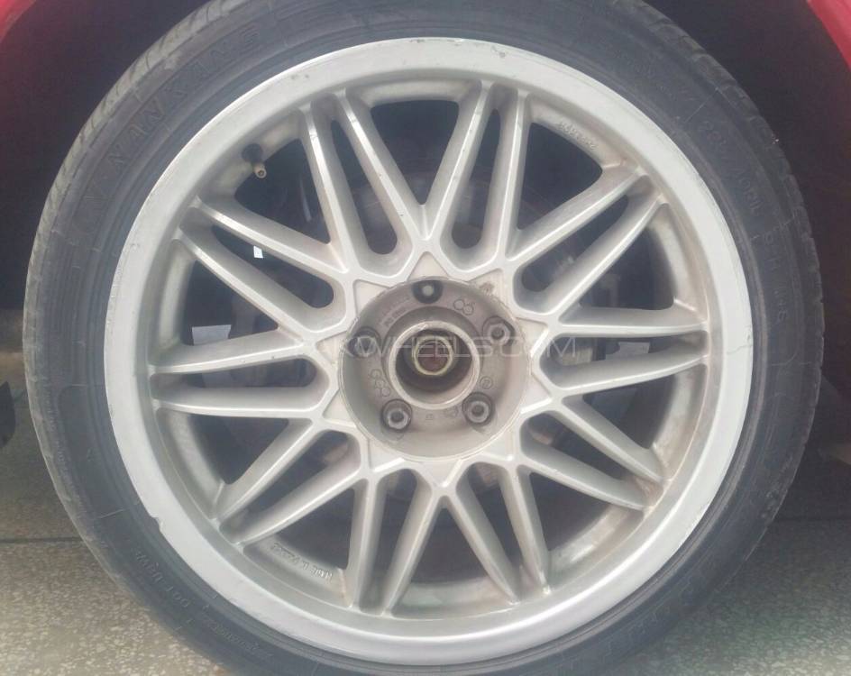 18 inch made in france rim n tire Image-1