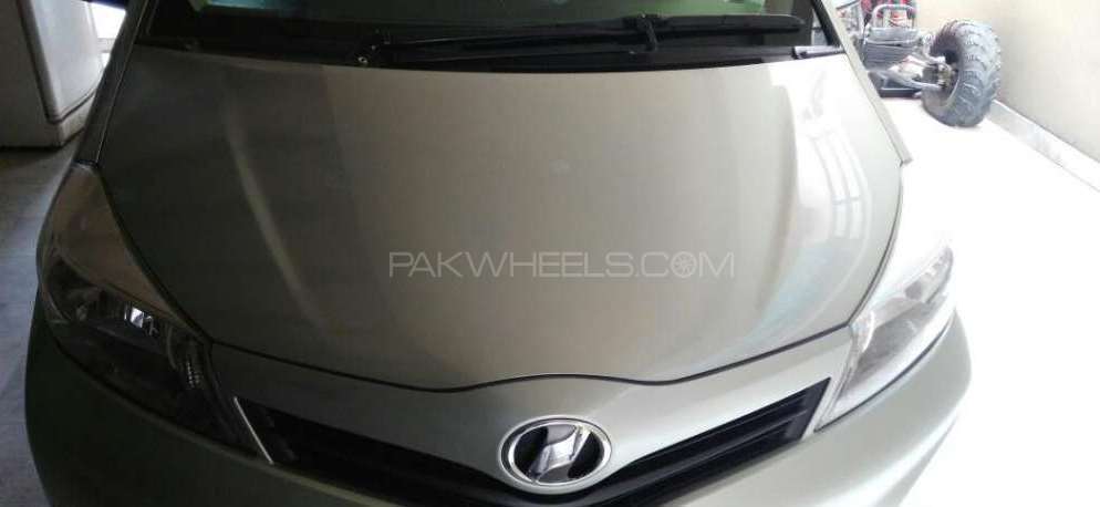 Toyota Vitz 2012 for Sale in Rawalpindi Image-1
