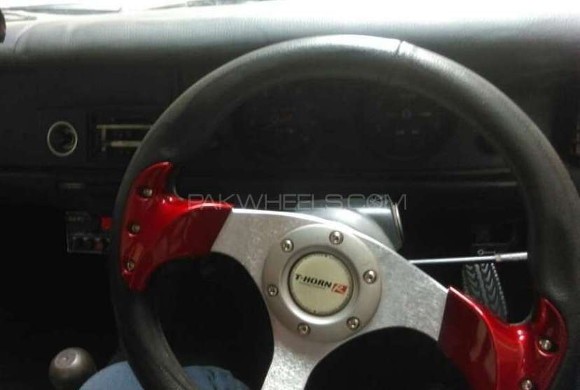 Toyota Corolla 1975 for Sale in Lahore Image-1