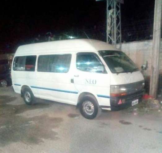 Toyota Hiace 1999 for Sale in Wah cantt Image-1