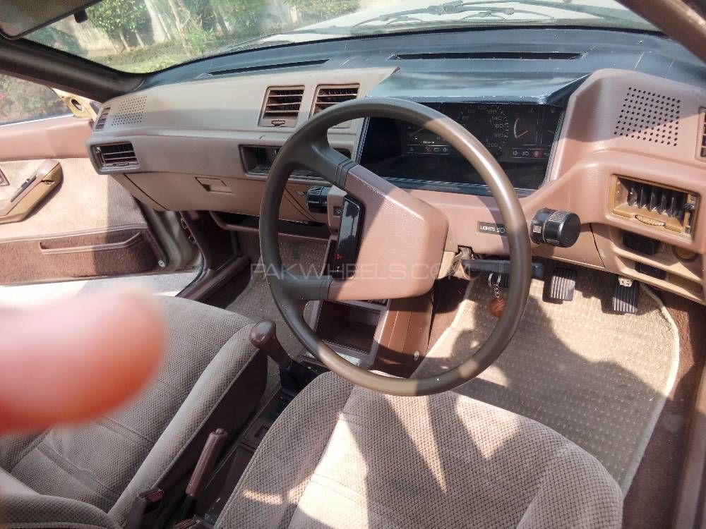 Mitsubishi Lancer 1986 for Sale in Lahore Mitsubishi Lancer 1986 for Sale in Lahore Image-4