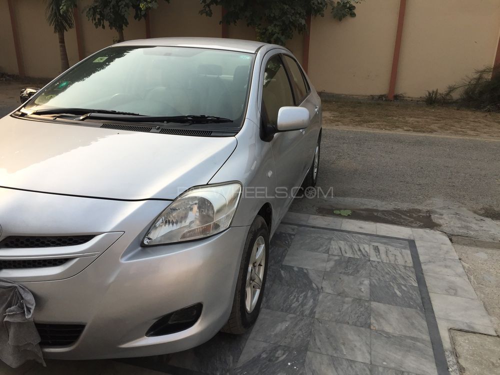 Toyota Belta 2010 for Sale in Sialkot Image-1