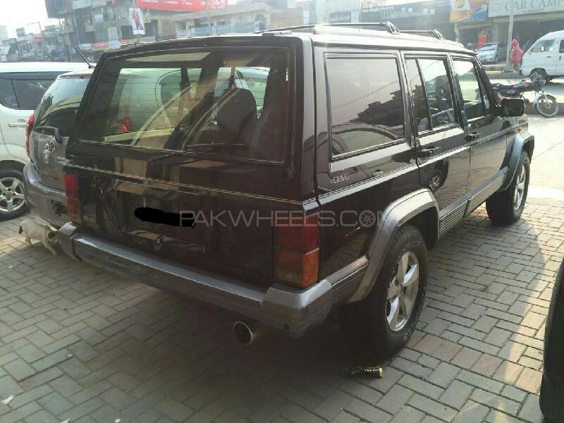 Used Jeep Cherokee For Sale At Carigar Car Care Lahore