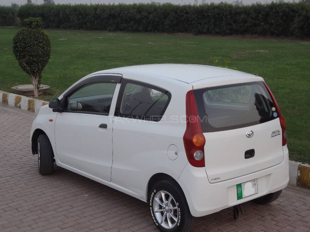 Daihatsu mira 2008