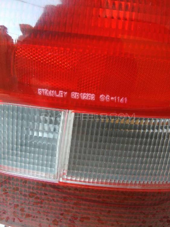 Honda Civic 99 2000 Hatch Back Genuine Tail Lights For Sell Honda Civic 99 2000 Hatch Back Genuine Tail Lights For Sell Image-2