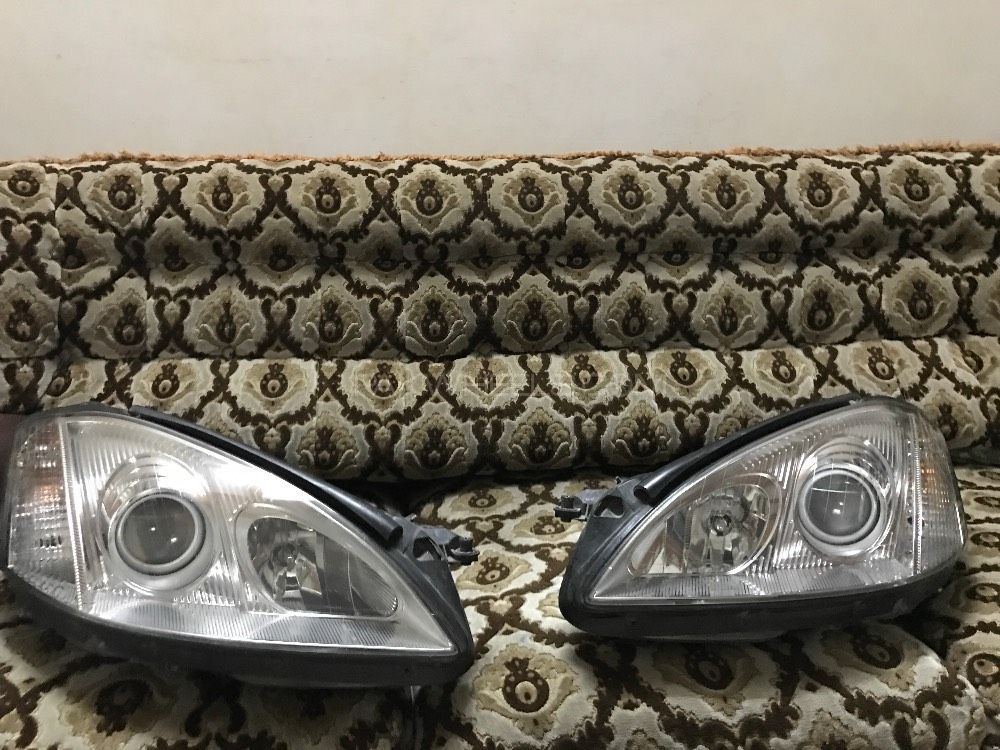 Mercedes Benz S Class  Headlights Image-1