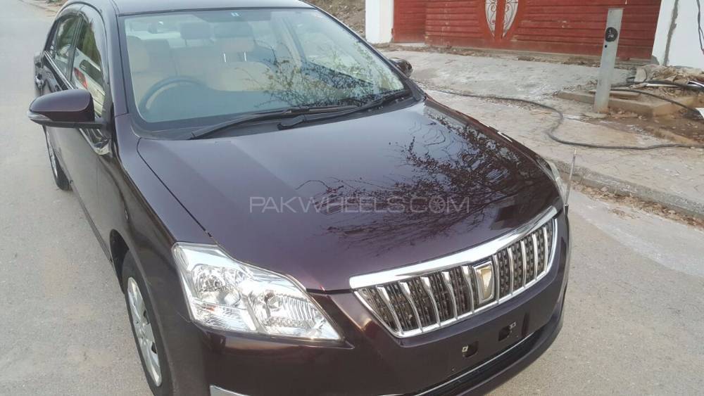 Toyota Premio 2013 for Sale in Islamabad Image-1