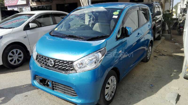 Nissan Dayz Highway Star 2013 for Sale in Karachi Image-1