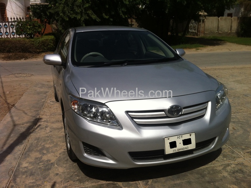 Toyota Corolla 2009 for Sale in Islamabad Image-1