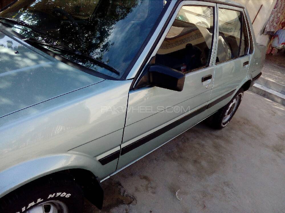 Toyota Corolla 1985 for Sale in Islamabad Image-1