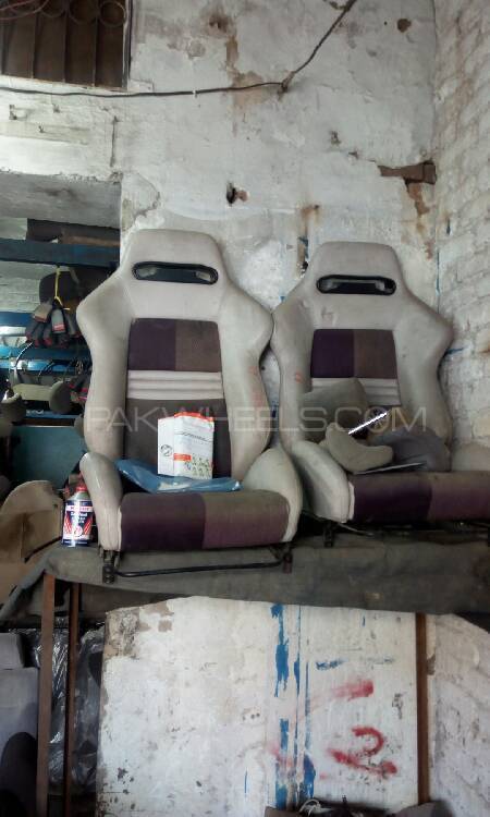 Universal Bucket Front Seats For Sell Image-1