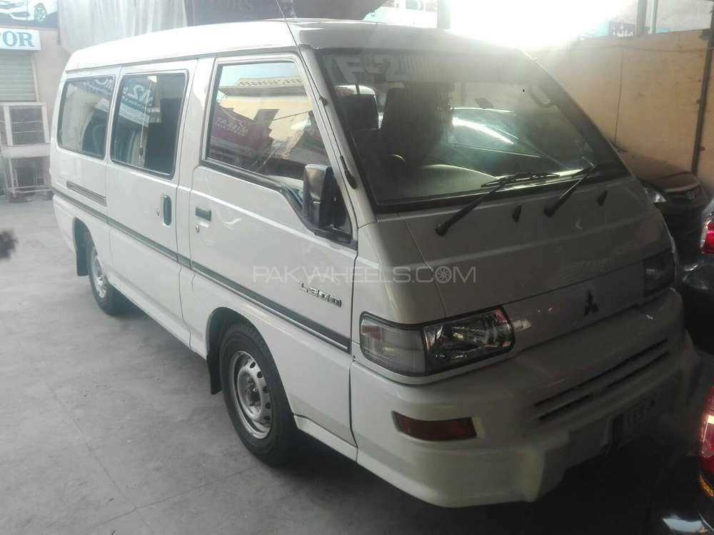 Mitsubishi Other 2007 for Sale in Lahore Image-1