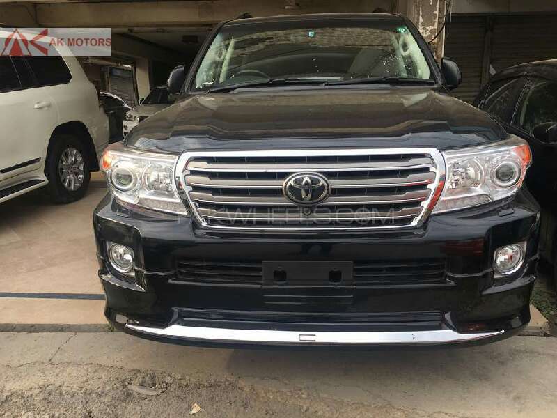 Toyota Land Cruiser 2013 for Sale in Lahore Image-1