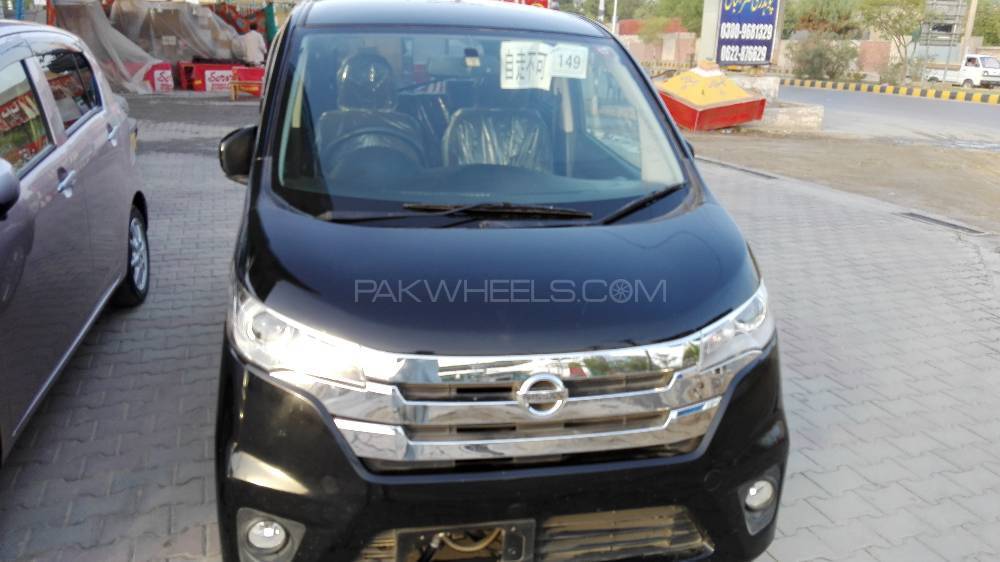 Nissan Dayz Highway Star 2013 for Sale in Bahawalpur Image-1