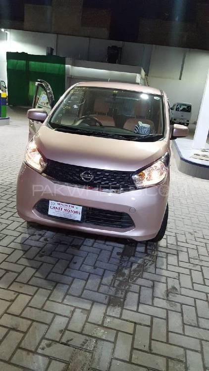 Nissan Dayz 2015 for Sale in Sialkot Image-1