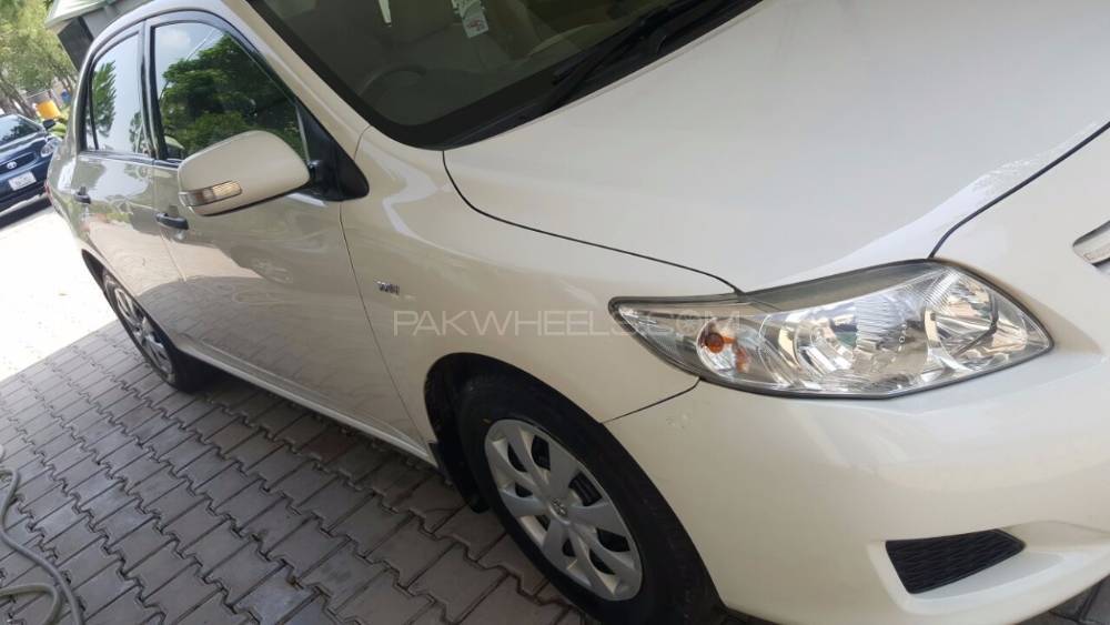 Toyota Corolla 2010 for Sale in Islamabad Image-1