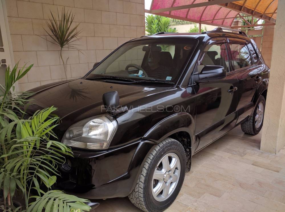Hyundai Tucson 2005 for Sale in Karachi Image-1