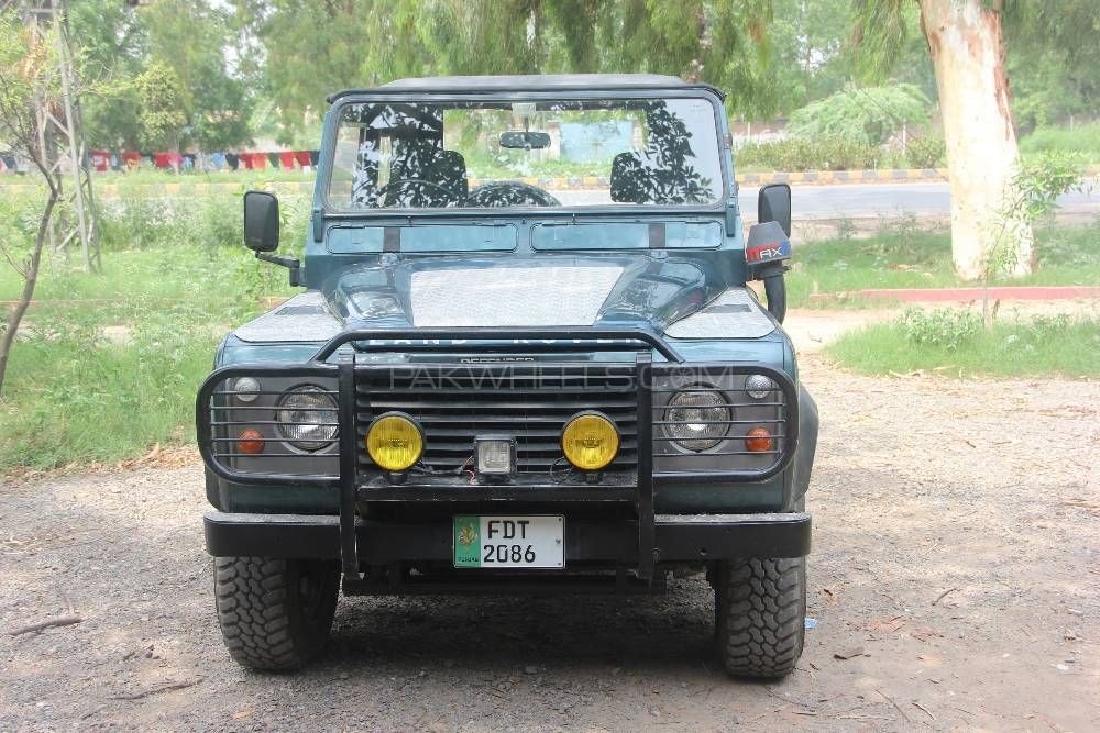 Land Rover Defender 1990 for Sale in Gujranwala Image-1