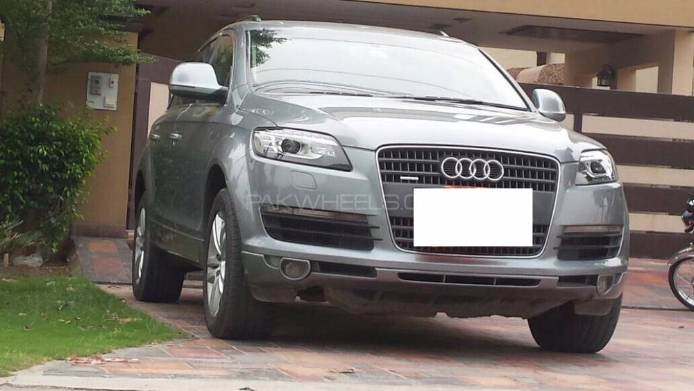 Audi Q7 2008 for Sale in Lahore Image-1