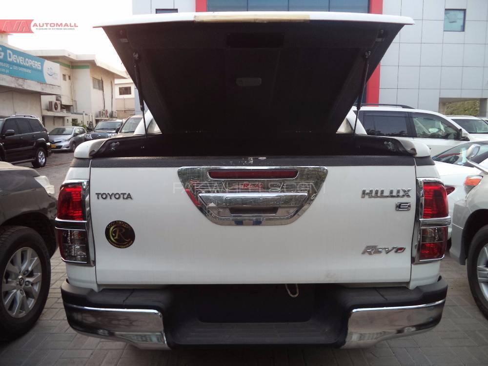 BRAND NEW TOYOTA REVO 2700 CC PETROL THAILAND MADE.

The car is parked at AUTOMALL near LAL QILA opposite AWAMI MARKAZ at shahrah-e-Faisal road karachi. 

Call/SMS in office hours only, if we don't respond just drop us a message. 

OUR OTHER STOCK IS FULLY UPDATED ON FACEBOOK AS WELL.Just write automallpk in your search option.

Thank you 
AUTOMALL.