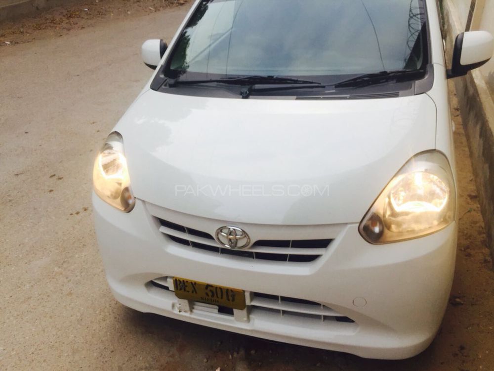 Toyota Pixis Epoch 2012 for Sale in Hyderabad Image-1