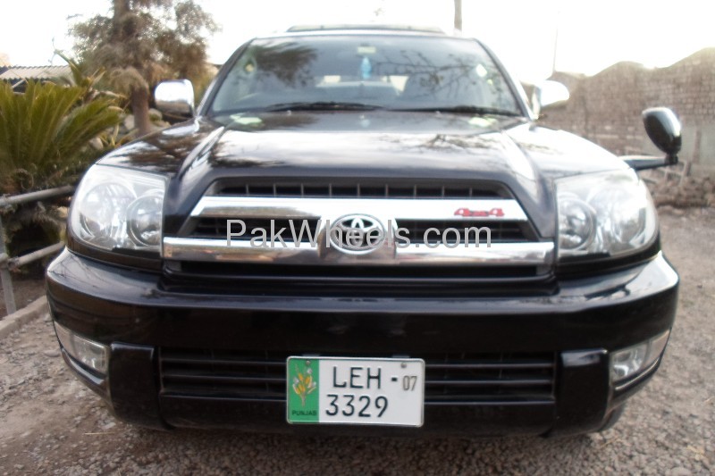 Toyota Surf 2005 for Sale in Peshawar Image-1