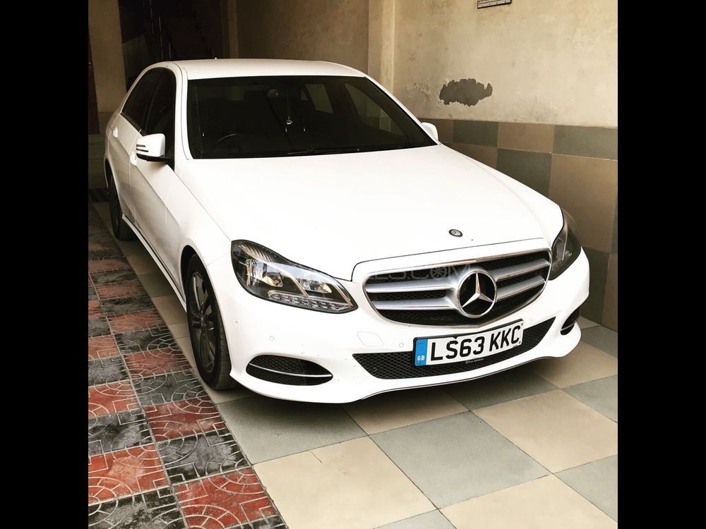 Mercedes Benz E Class 2013 for Sale in Gujranwala Image-1