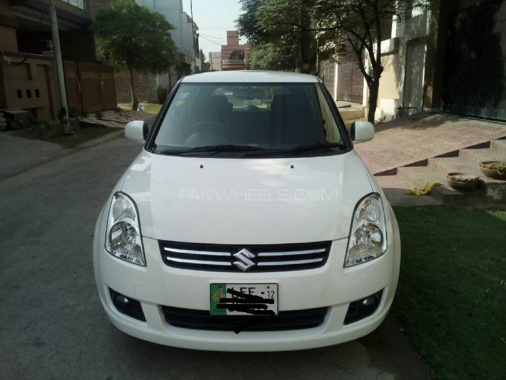 Suzuki Swift 2012 for Sale in Faisalabad Image-1