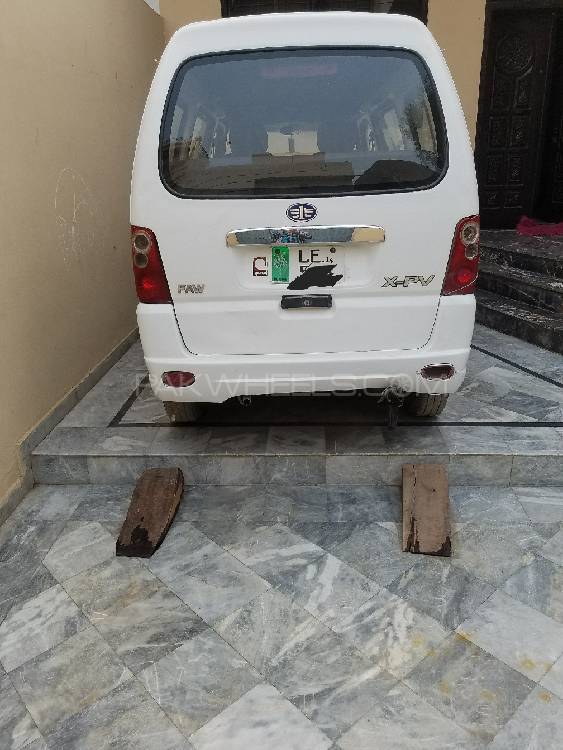 FAW X-PV 2014 for Sale in Lahore Image-1