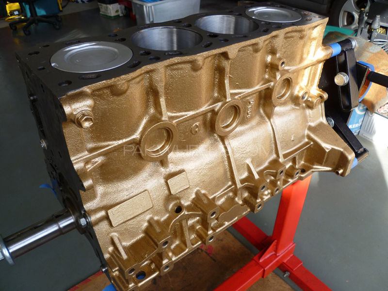 Rust-Oleum Metallic Engine Enamel Golden Rust-Oleum Metallic Engine Enamel Golden Image-2