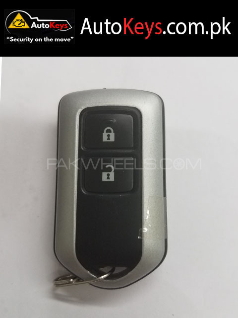 Genuine Toyota Smart Remote Key ISIS Fielder Special Offer ** Image-1