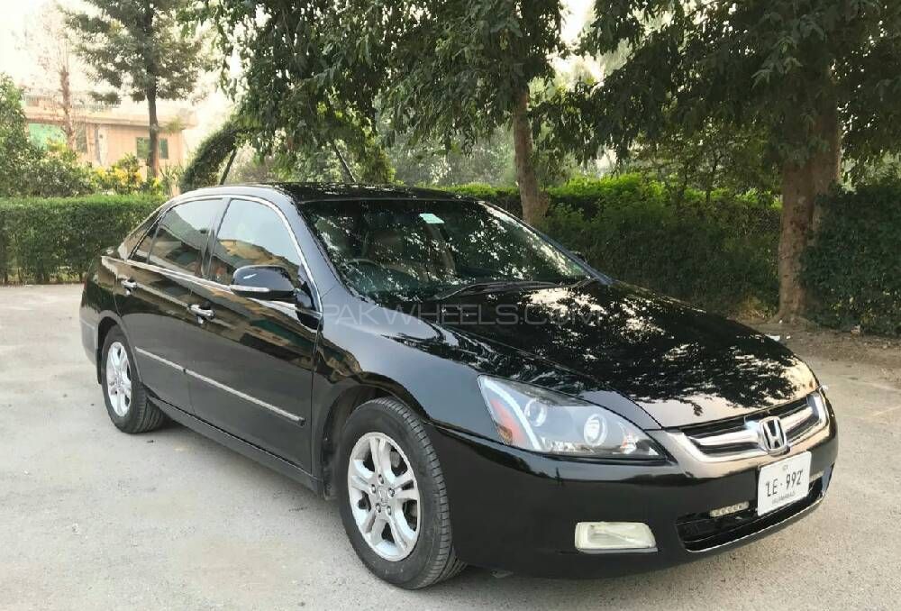 Honda Accord 2007 for Sale in Islamabad Image-1