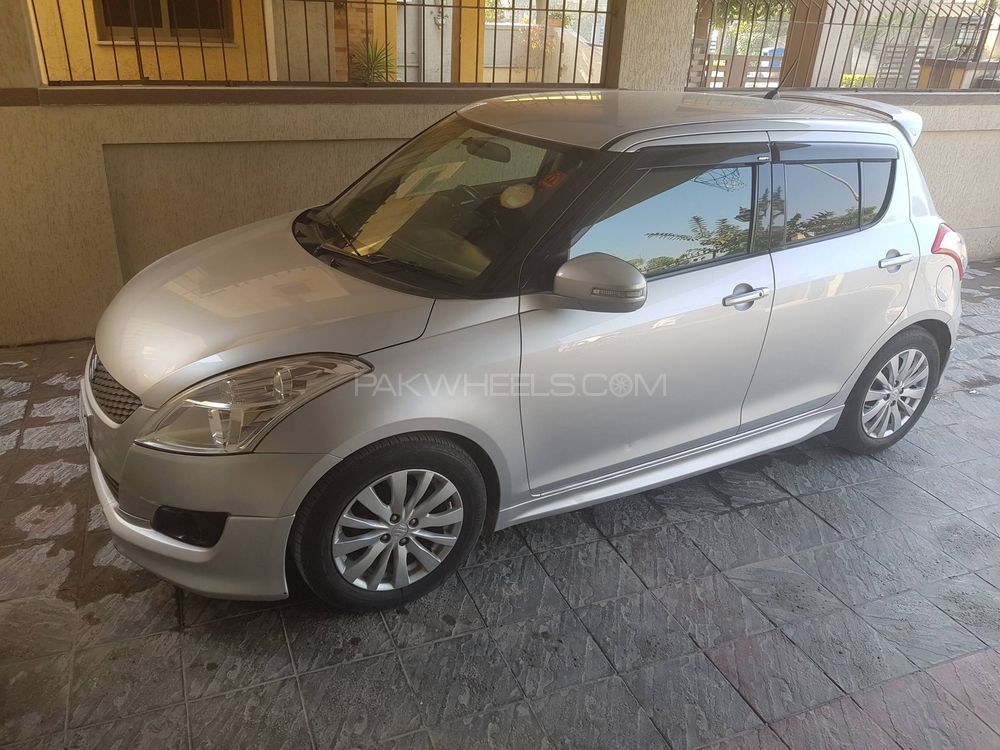 Suzuki Swift 2010 for Sale in Islamabad Image-1