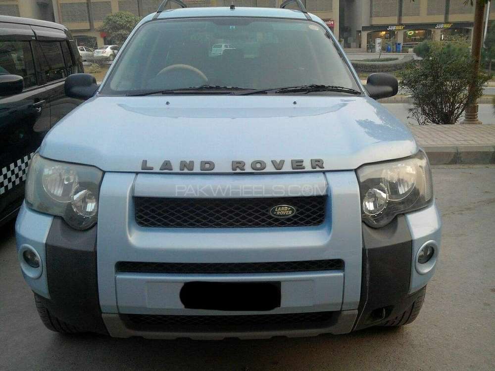 Land Rover Discovery 4 2004 for Sale in Rawalpindi Image-1