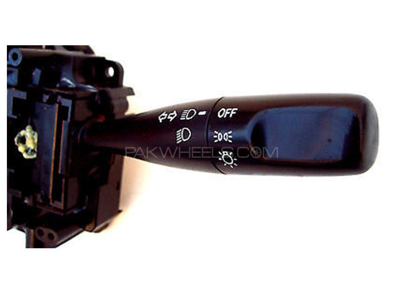 Indicator Switch for Suzuki Alto 2000-2012 - China for sale in Lahore Image-1