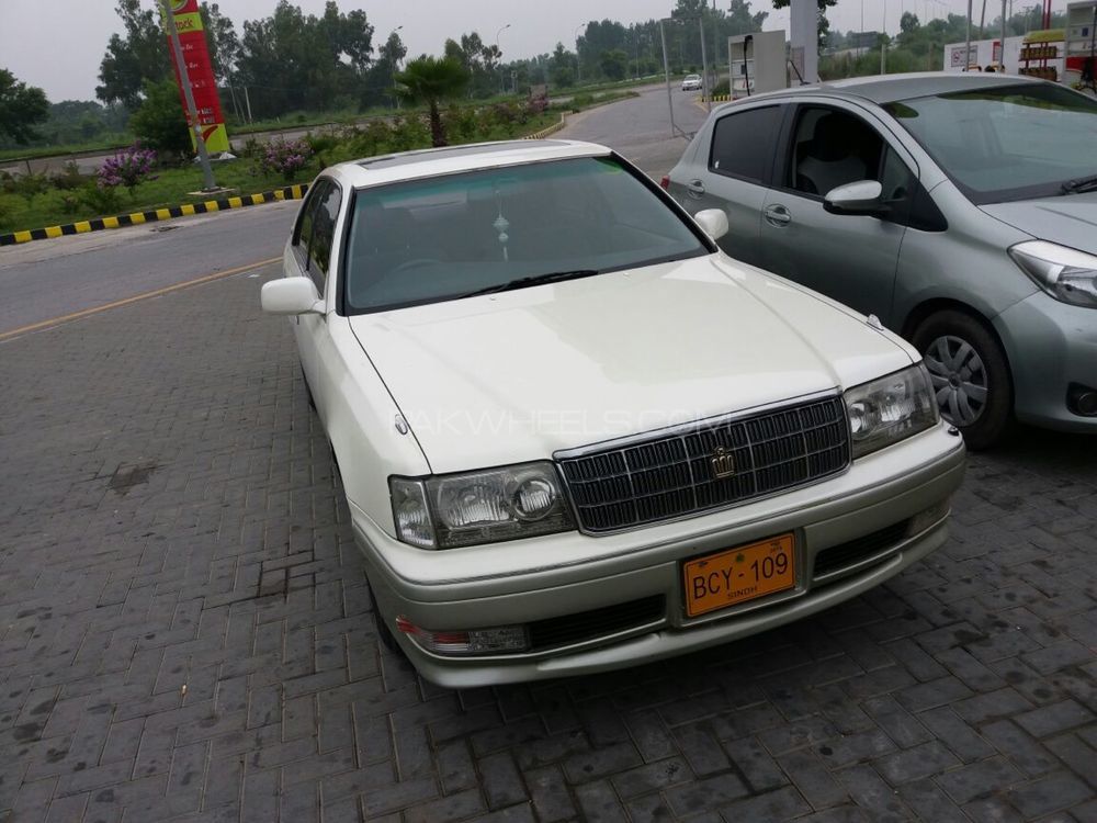 Toyota Crown 1997 for Sale in Lahore Image-1