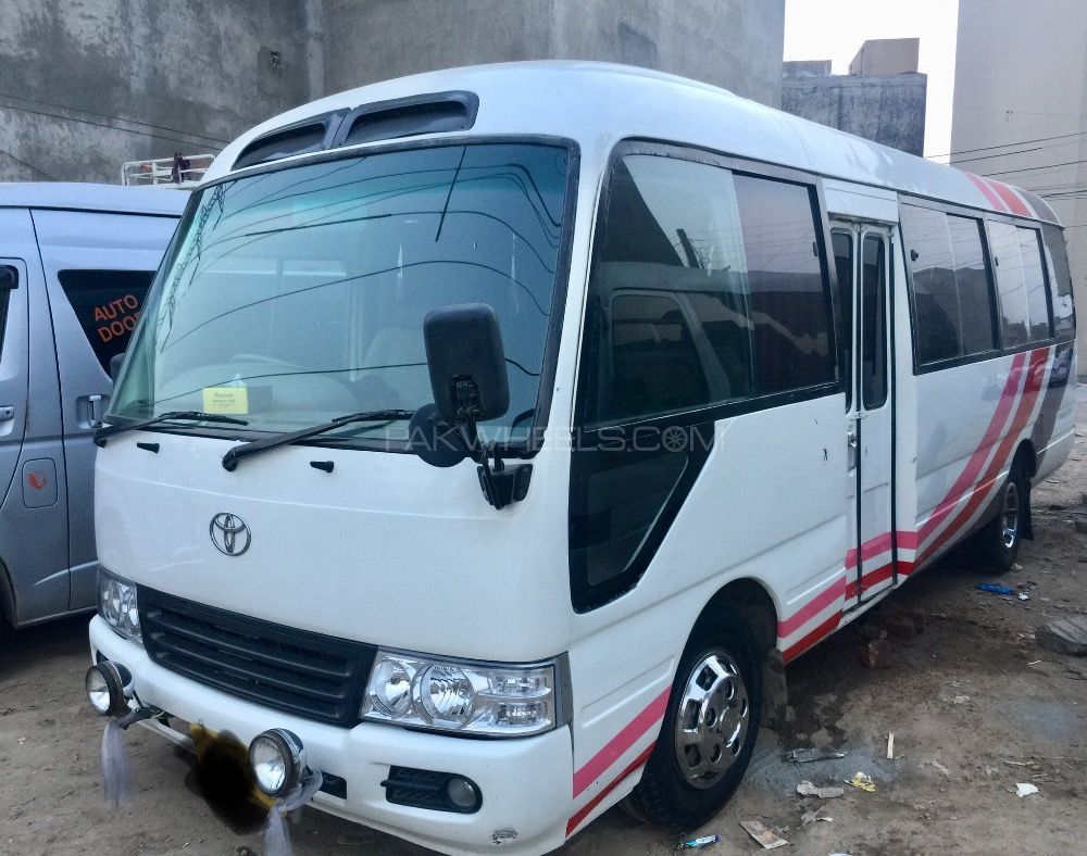 Toyota Coaster 1993 for Sale in Lahore Image-1