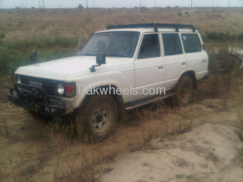 Toyota Land Cruiser 1983 for Sale in Lahore Image-1