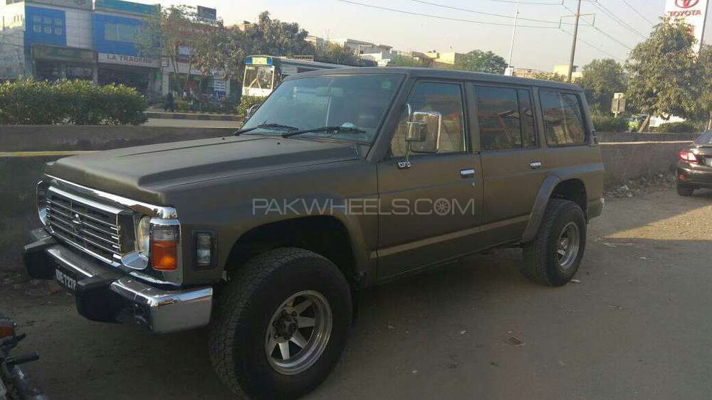 Nissan Patrol 1991 for Sale in Lahore Image-1
