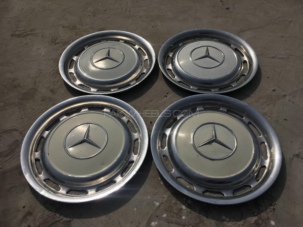 Old Mercedes Benz Hubcaps/Rimcovers 14 Inch Size W115/W123/W109 Image-1