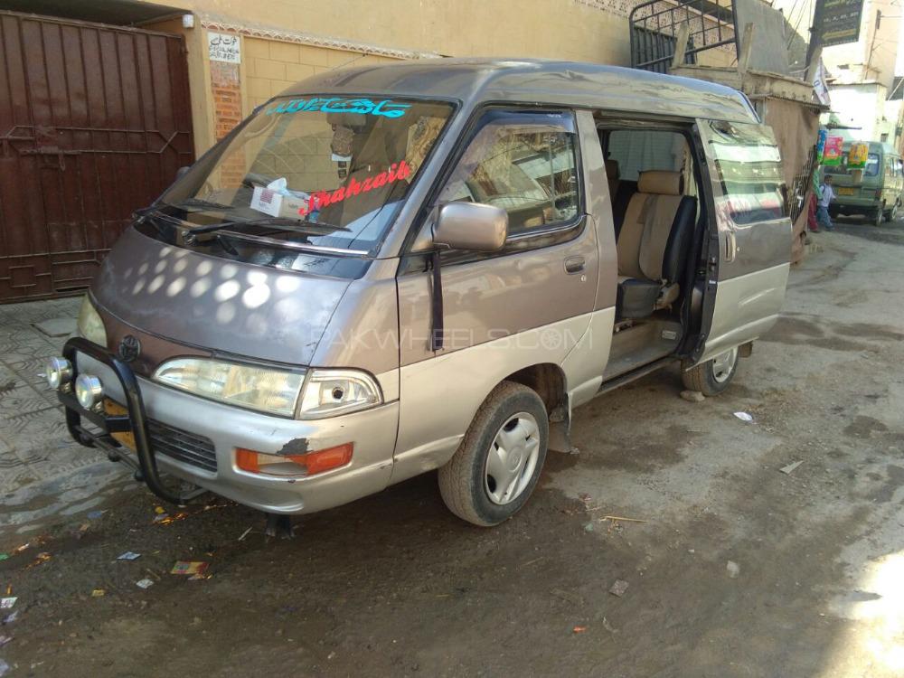 Toyota Lite Ace 1997 for Sale in Karachi Image-1