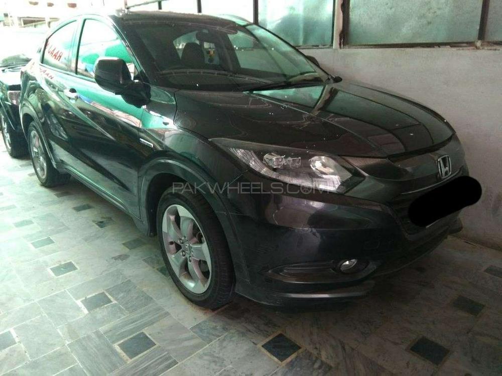 Honda Vezel 2013 for Sale in Rawalpindi Image-1