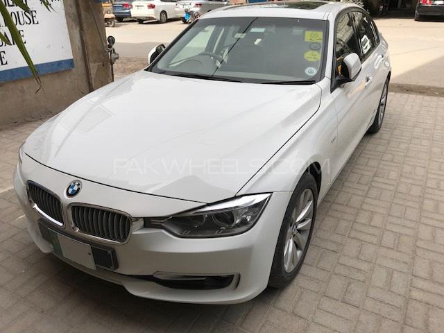 BMW / بی ایم ڈبلیو 3 سیریز 2013 for Sale in لاہور Image-1