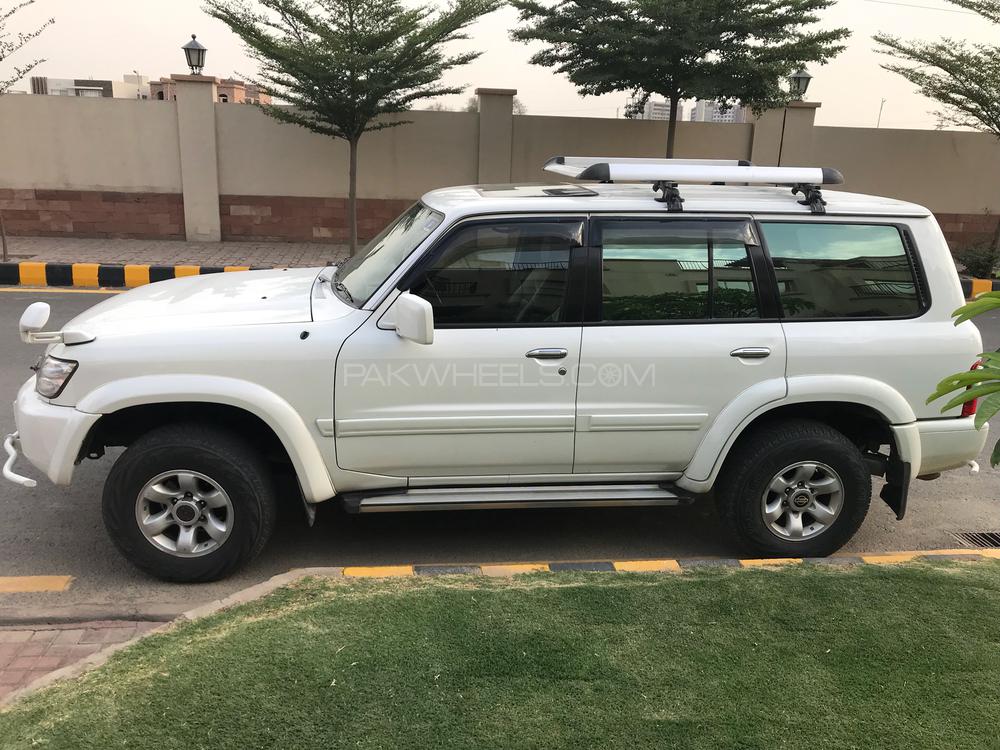 Nissan Patrol 1998 for Sale in Lahore Image-1