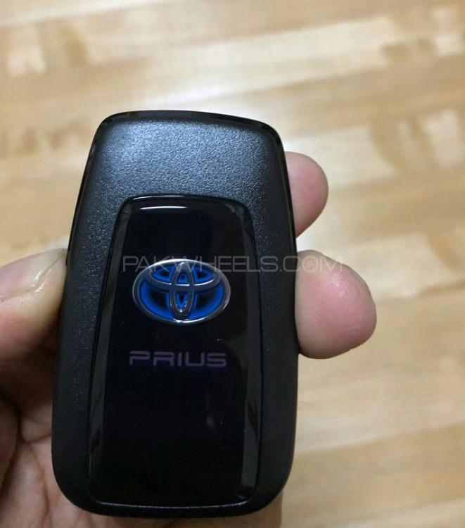Toyota Prius remote key maker Image-1