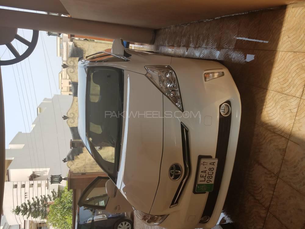 Toyota Prius Alpha 2014 for Sale in Sialkot Image-1