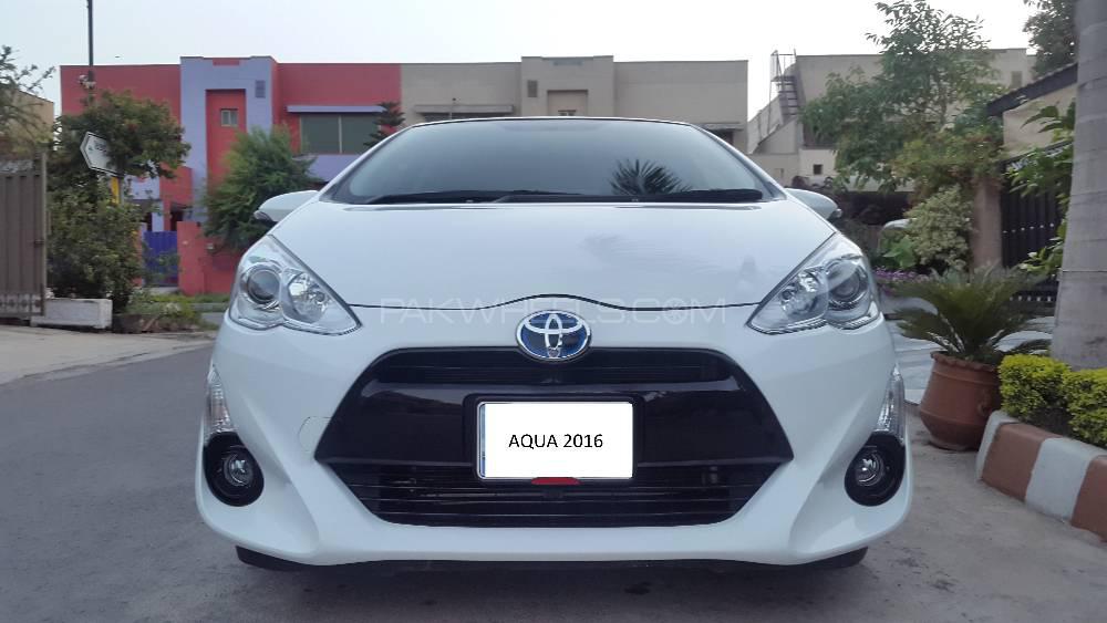 Toyota Aqua 2016 for Sale in Islamabad Image-1